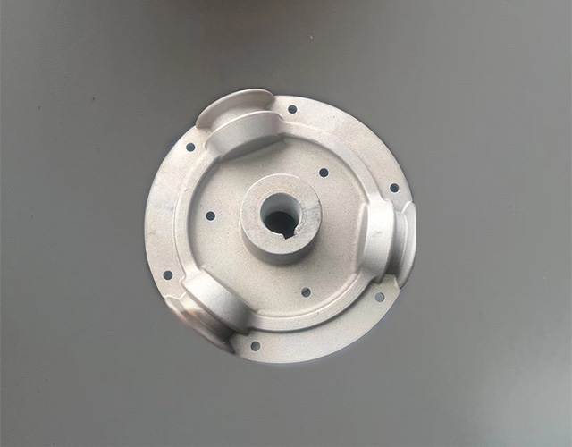 在青島鋁合金壓（yā）鑄中（zhōng）要注意什麽?